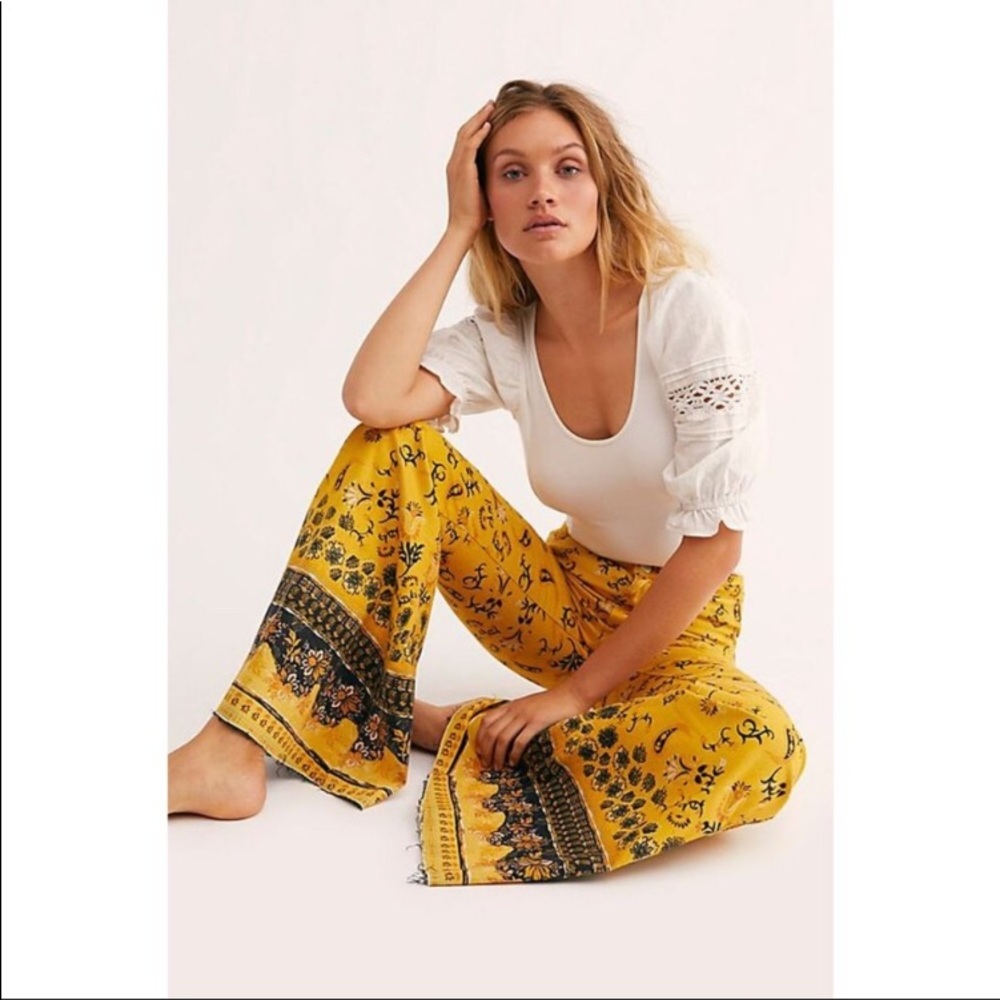 Free People Just Float in Flare Jeans Yellow 26 25 - Picture 4 of 16